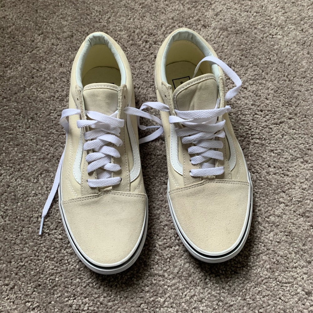 BRAND NEW VANS OLD SCHOOL women size 10 men 8.5